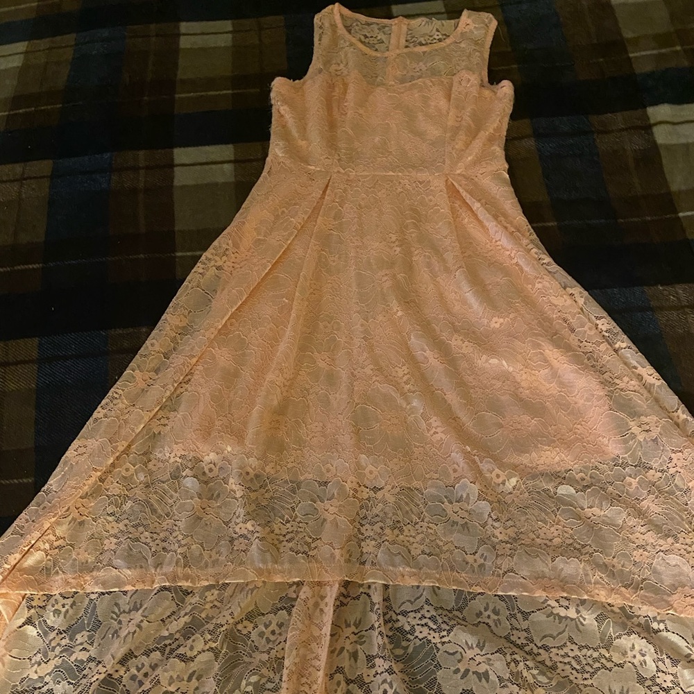 Beautiful dress perfect for formal